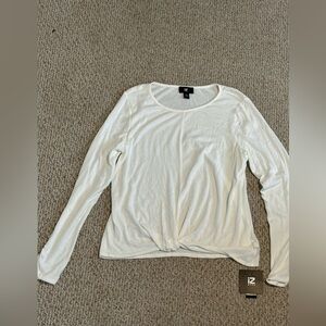 iZ Byer Long Sleeve Shirt tie in front NWT